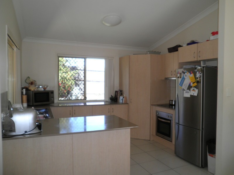 31 Dornoch Crescent, Raceview QLD 4305