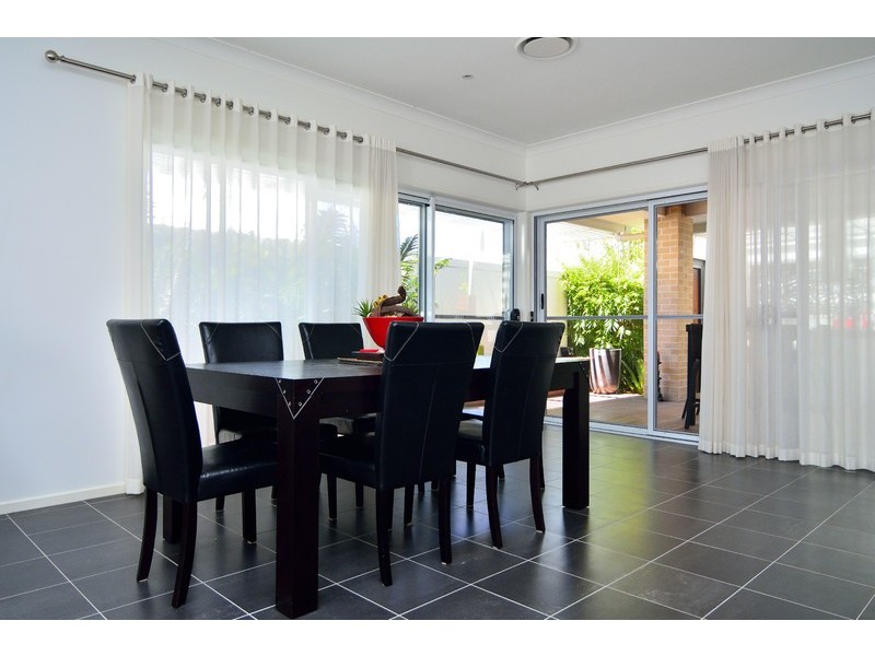 4 Miskin Way, Deebing Heights QLD 4306