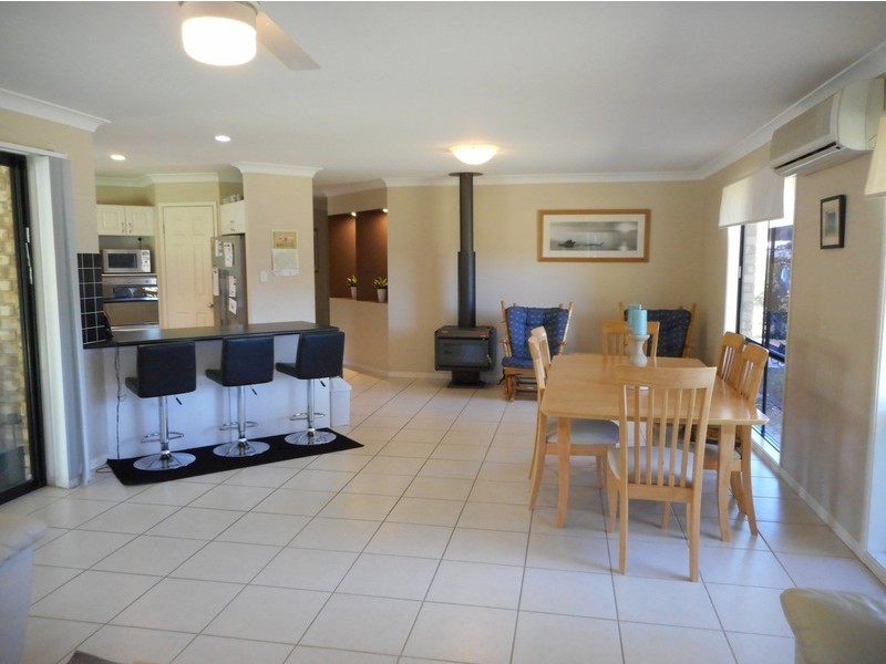 4 Hercules Row, Karalee QLD 4306