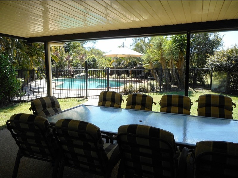 4 Hercules Row, Karalee QLD 4306