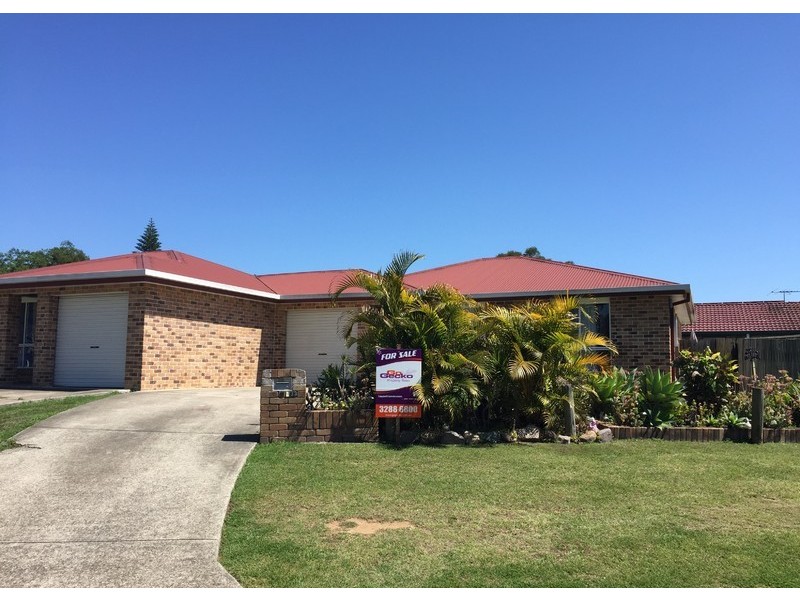 33 Helen Street, North Booval QLD 4304