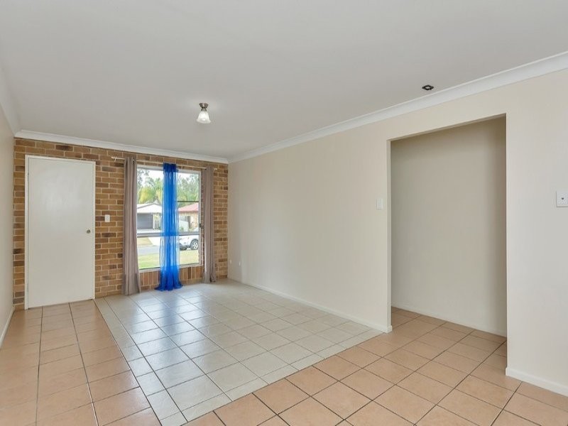 33 Helen Street, North Booval QLD 4304