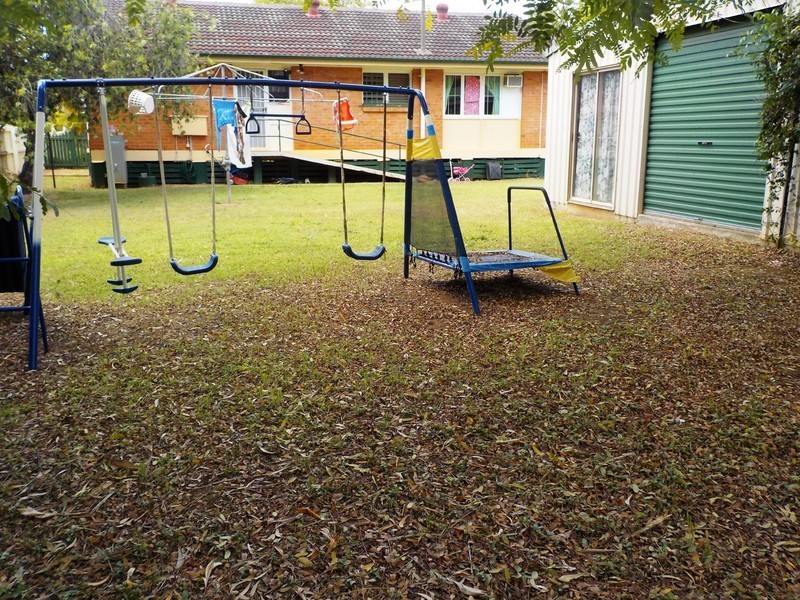 4 Avon Street, Leichhardt QLD 4305