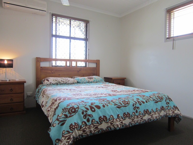 11 Jonquil Circuit, Flinders View QLD 4305