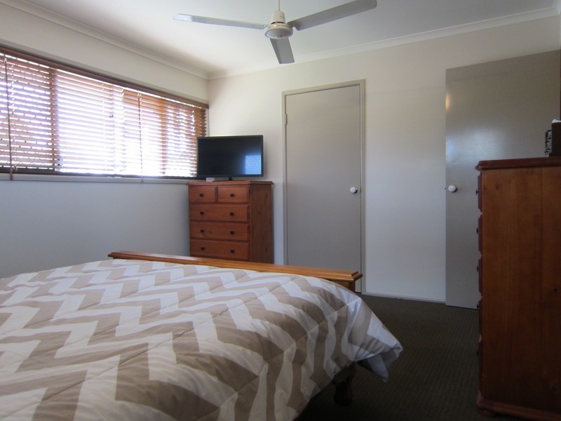 11 Jonquil Circuit, Flinders View QLD 4305