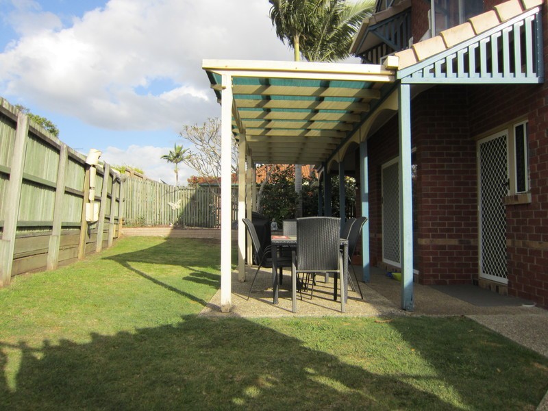 11 Jonquil Circuit, Flinders View QLD 4305