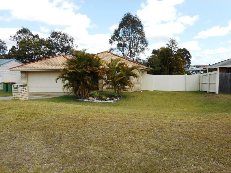 25 Kathleen Place, Yamanto QLD 4305