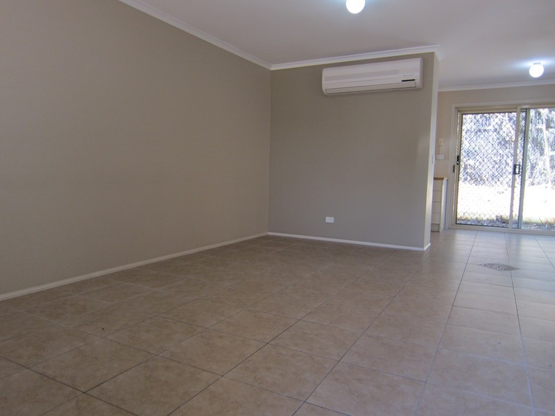 3/12 Bergin Street, Booval QLD 4304