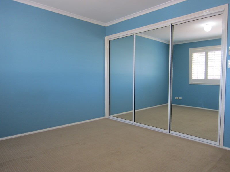 3/12 Bergin Street, Booval QLD 4304