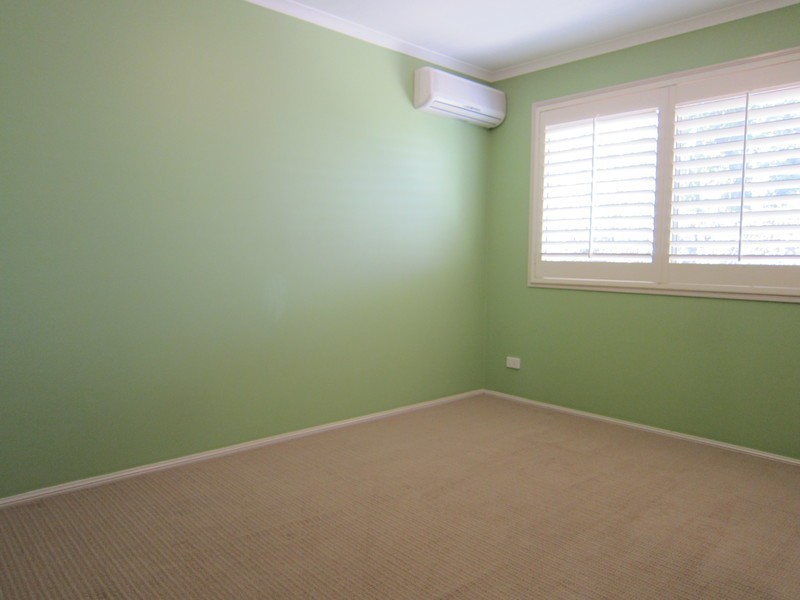 3/12 Bergin Street, Booval QLD 4304