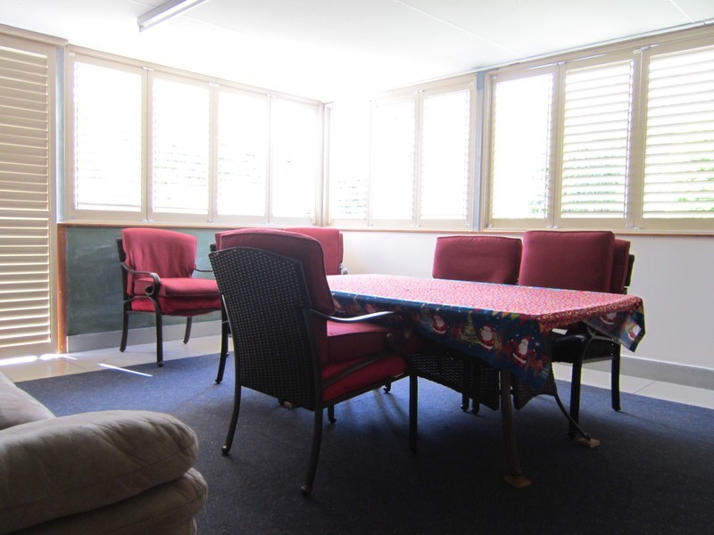 2 Japonica Court, Yamanto QLD 4305