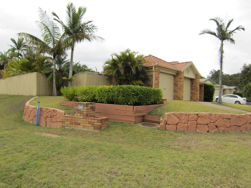 1 Oregon Close, Yamanto QLD 4305