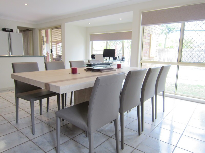 1 Oregon Close, Yamanto QLD 4305