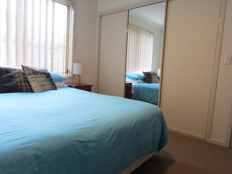 1 Oregon Close, Yamanto QLD 4305