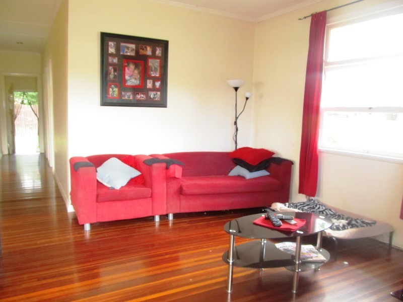 1 James Street, East Ipswich QLD 4305