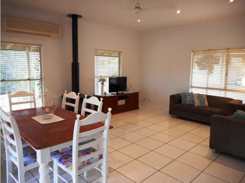 25 Douglas Court, Karalee QLD 4306