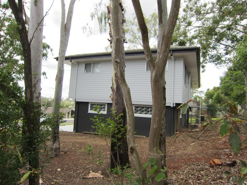 67 Avon Street, Leichhardt QLD 4305
