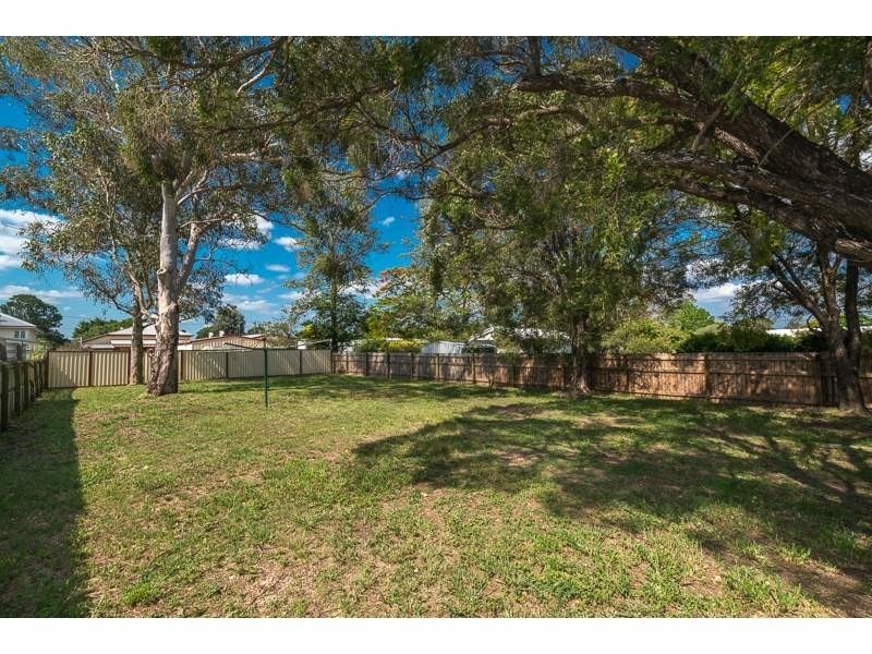 6 Countess Street, East Ipswich QLD 4305