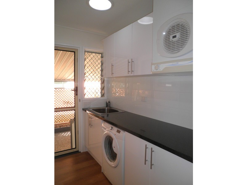 6 Kynance Street, Leichhardt QLD 4305