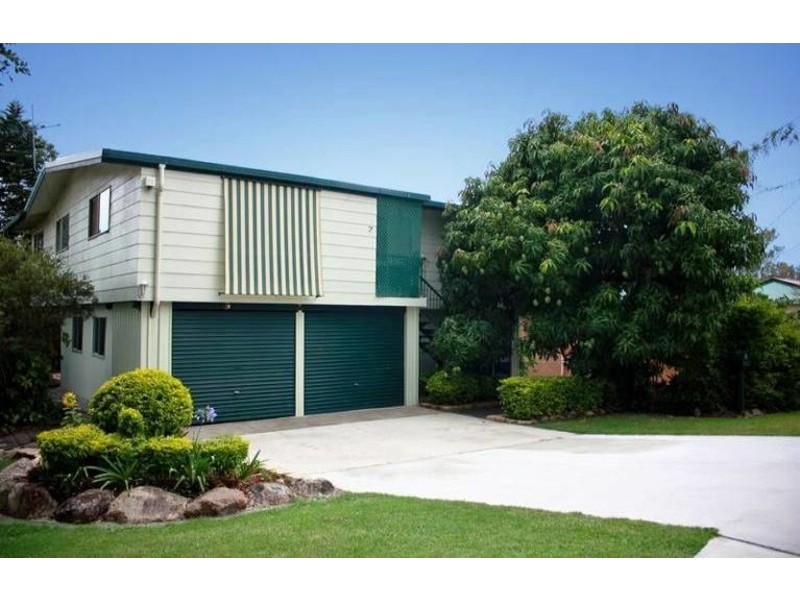7 Johnston Street, Silkstone QLD 4304