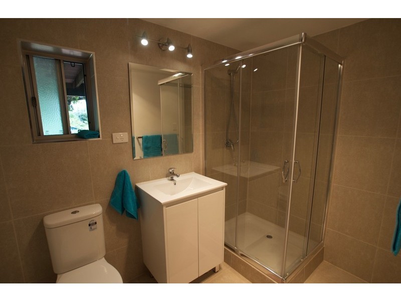 7 Johnston Street, Silkstone QLD 4304