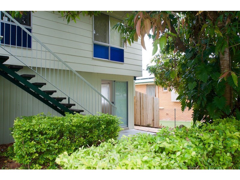 7 Johnston Street, Silkstone QLD 4304