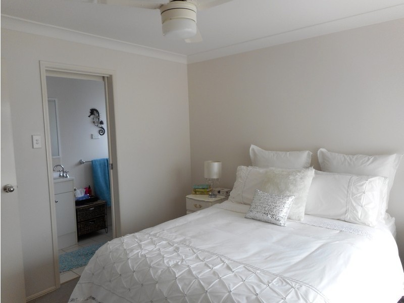 13 Wattle Crescent, Raceview QLD 4305