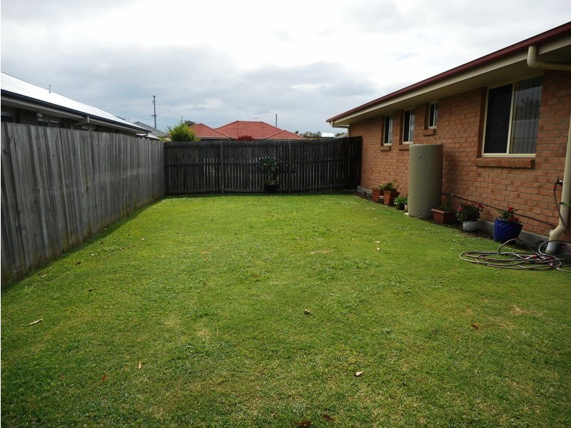 13 Wattle Crescent, Raceview QLD 4305