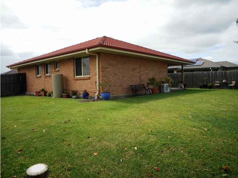 13 Wattle Crescent, Raceview QLD 4305