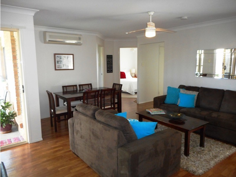 13 Wattle Crescent, Raceview QLD 4305