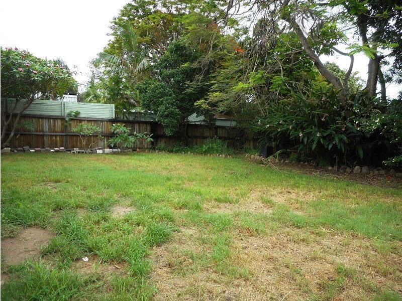 5 Sherlock Street, Brassall QLD 4305