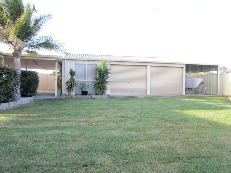 8 Dellvene Crescent, Rosewood QLD 4340