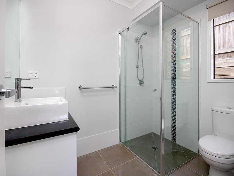 8 Boronia Street, Deebing Heights QLD 4306