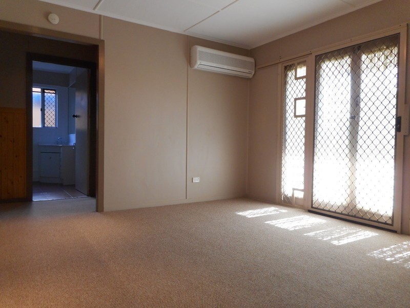 69 North High Street, Brassall QLD 4305