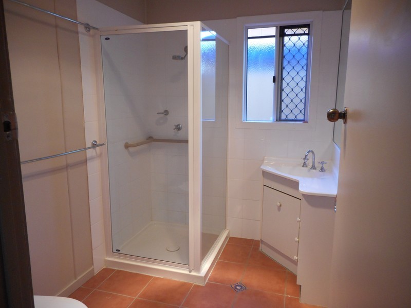 69 North High Street, Brassall QLD 4305