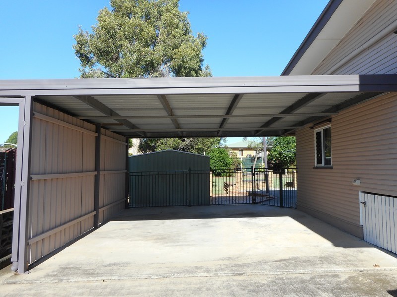 69 North High Street, Brassall QLD 4305