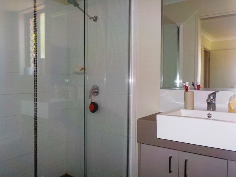 23 Sophie Street, Raceview QLD 4305