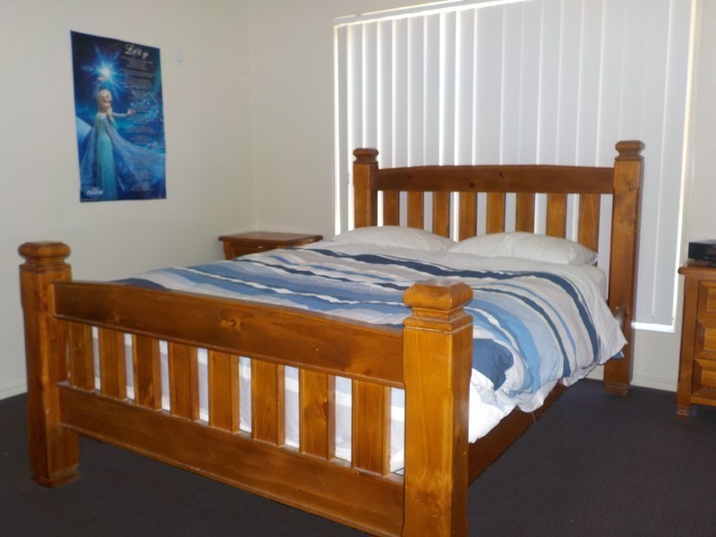 23 Sophie Street, Raceview QLD 4305