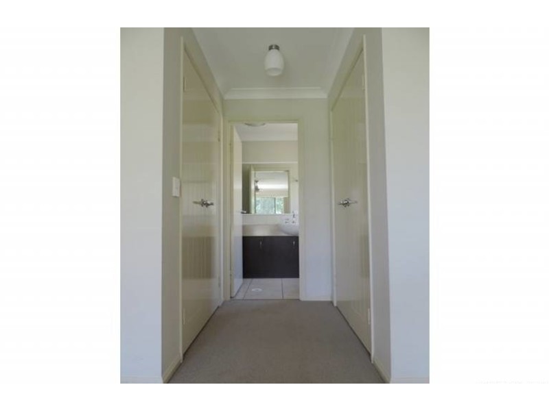25 Deacon Street, Basin Pocket QLD 4305