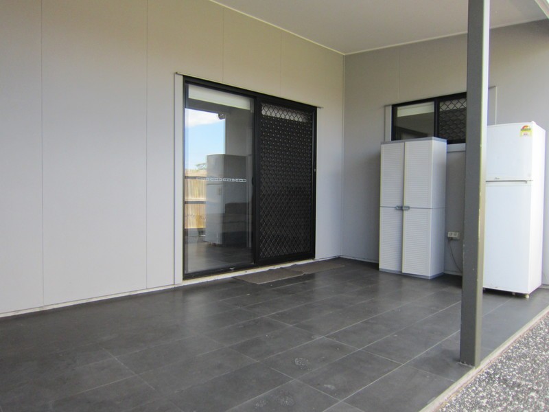 85 Brentwood Drive, Bundamba QLD 4304