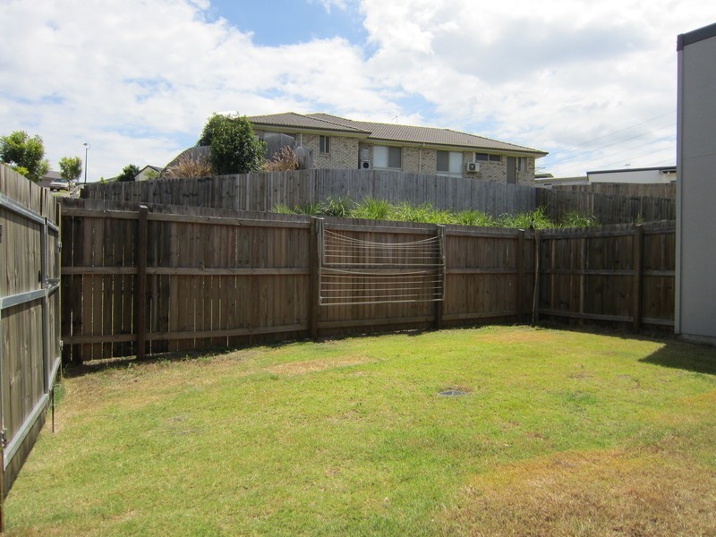 85 Brentwood Drive, Bundamba QLD 4304