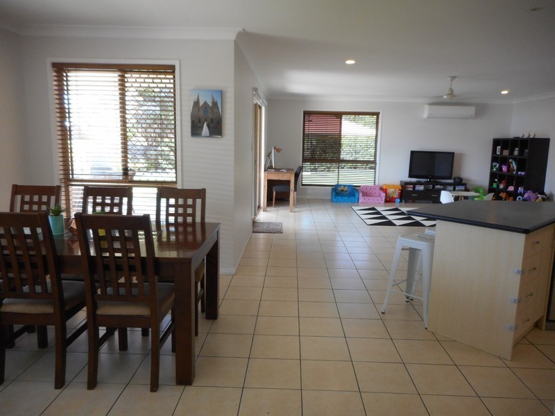 10 Conan Close, Wulkuraka QLD 4305