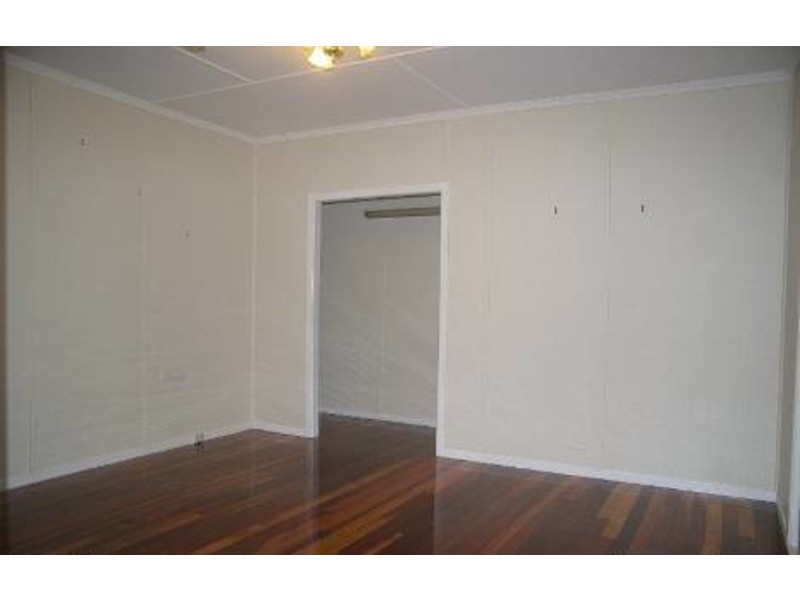 24 Whitwood Road, Ebbw Vale QLD 4304