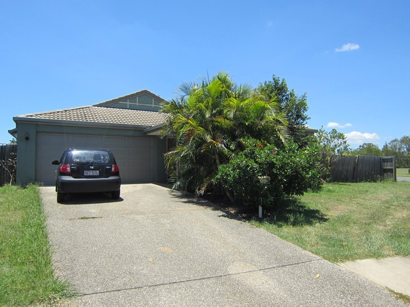 1 Heit Court, North Booval QLD 4304