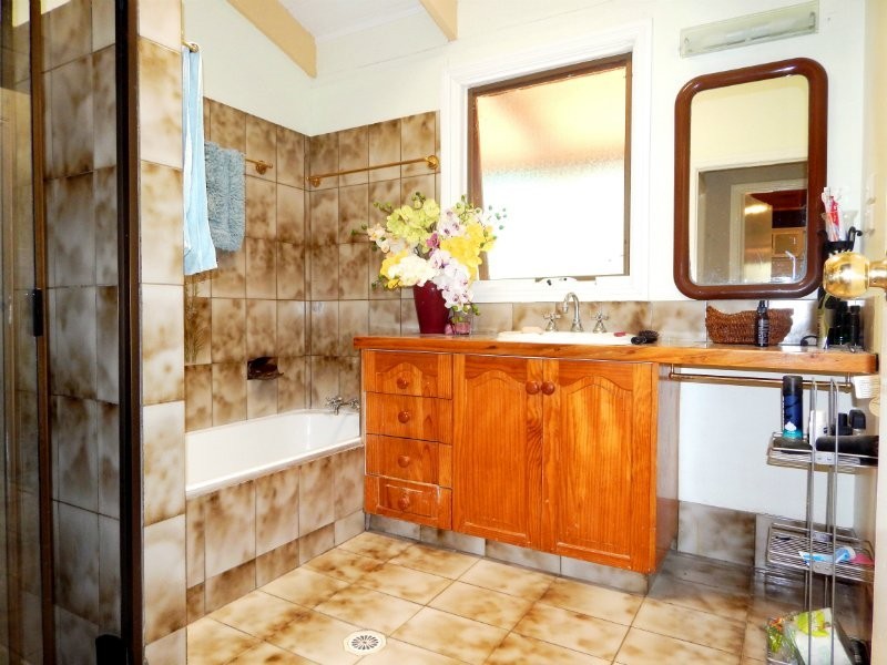 239 Junction Road, Karalee QLD 4306