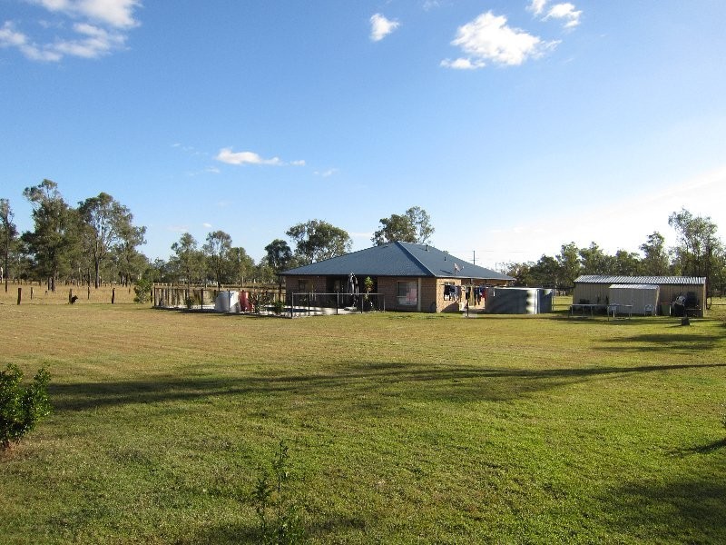 740 Middle Road, Purga QLD 4306