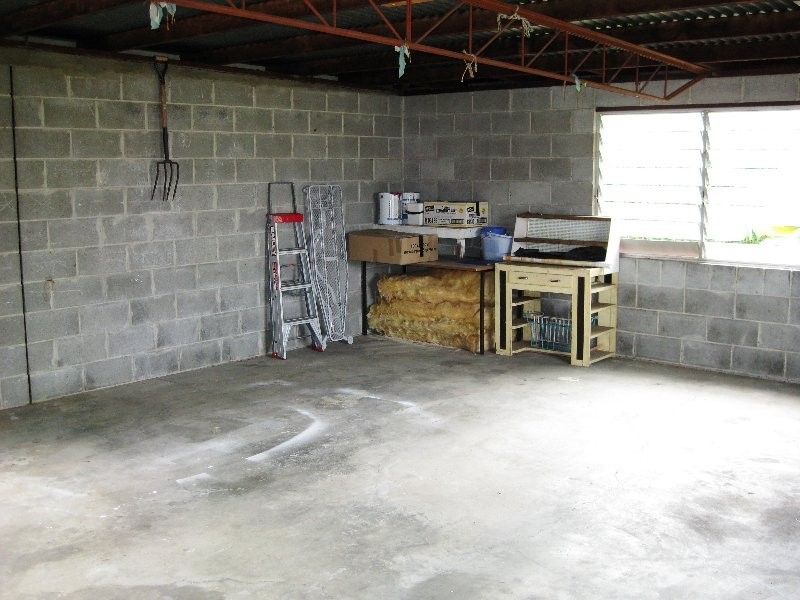 5 Blaxland Street, Eastern Heights QLD 4305