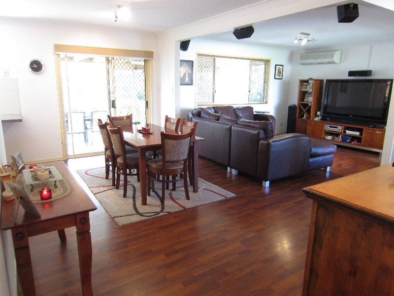 10 Arabian Close, Yamanto QLD 4305