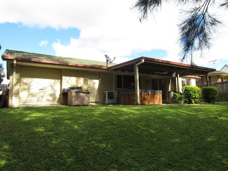 10 Arabian Close, Yamanto QLD 4305