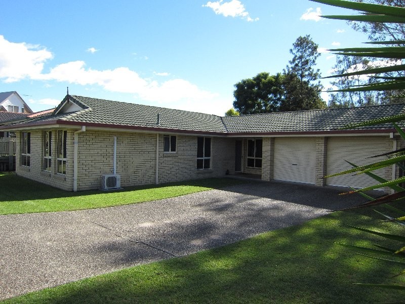 10 Arabian Close, Yamanto QLD 4305